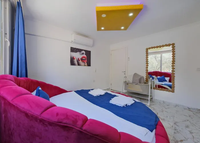 1 Bedroom With Private Pool In Islamlar Village Βίλα *