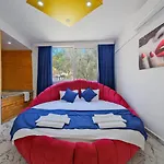 1 Bedroom With Private Pool In Islamlar Village וילה *